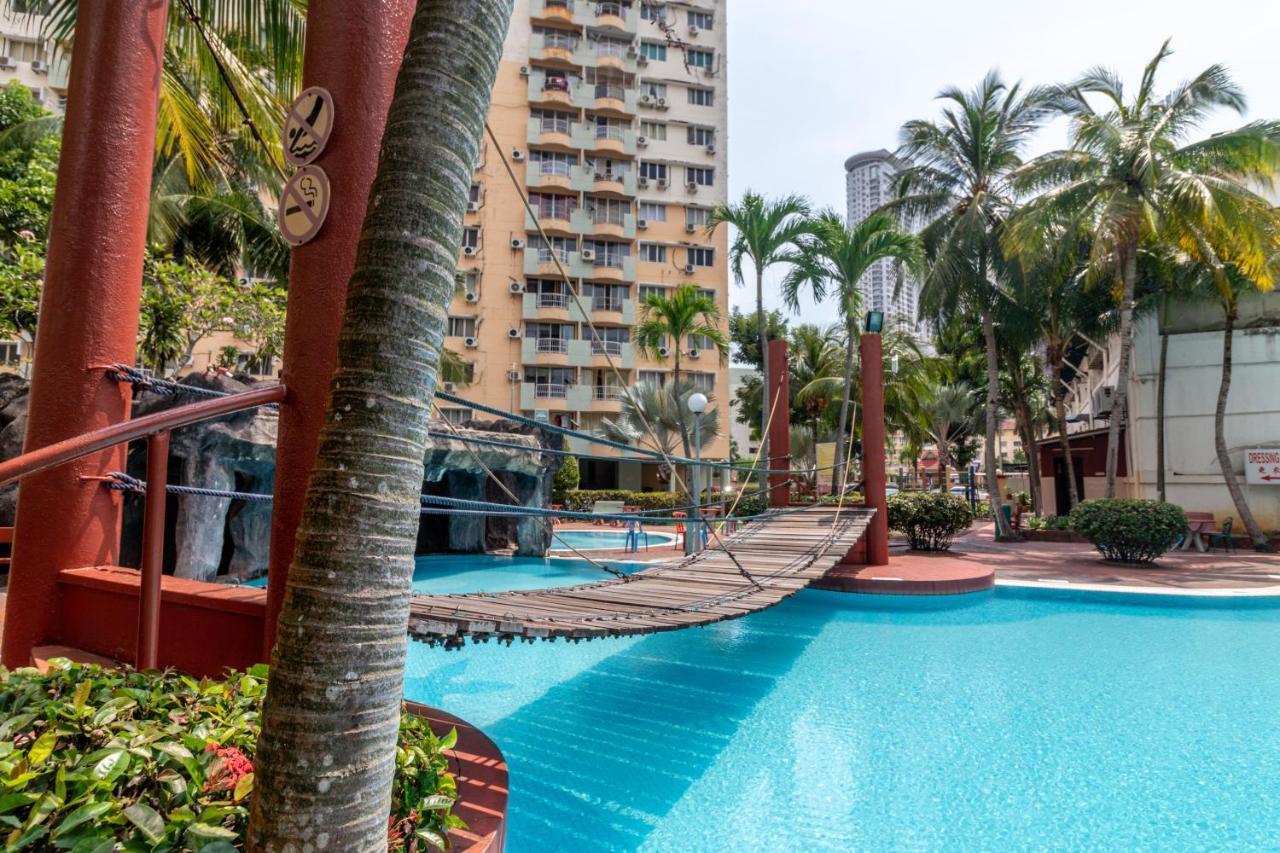 Condo At Melaka Raya By Idealhub ภายนอก รูปภาพ
